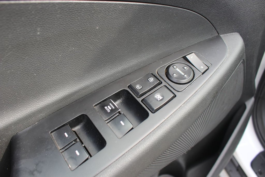 2019 Hyundai Tucson in Antigonish, Nova Scotia - 6 - w1024h768px