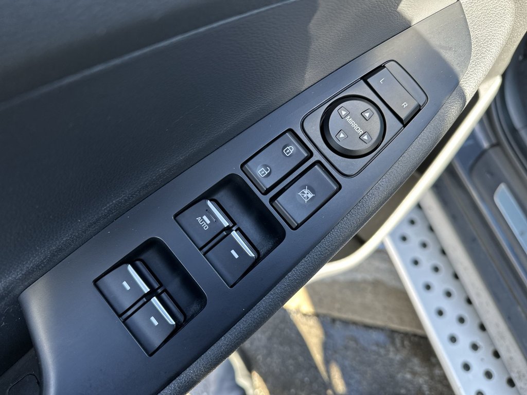 2020 Hyundai Tucson Ultimate | Cam | Roof | Lthr | HtdSeat | Bluetooth in Saint John, New Brunswick - 15 - w1024h768px