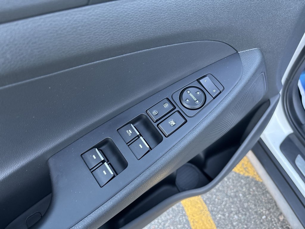 2021 Hyundai Tucson Luxury | Roof | HtdSeat | Warranty to 2026 in Saint John, New Brunswick - 15 - w1024h768px