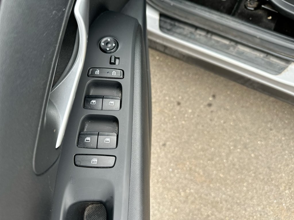 2022 Hyundai Tucson Essential | Cam | HtdSeat | Bluetooth | USB | Aux in Saint John, New Brunswick - 15 - w1024h768px