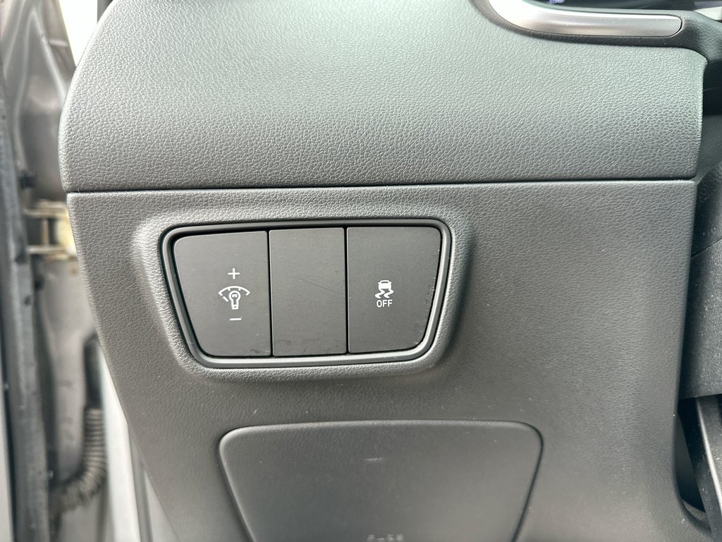 2022 Hyundai Tucson Essential | Cam | HtdSeat | Bluetooth | USB | Aux in Saint John, New Brunswick - 22 - w1024h768px