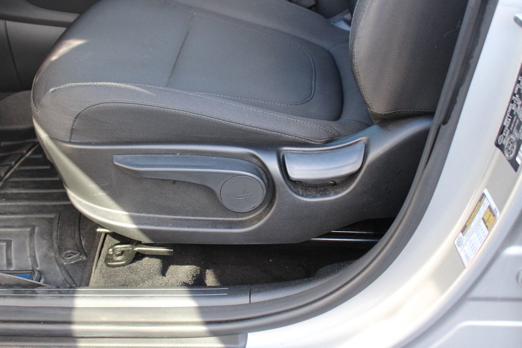 2023 Hyundai Tucson Essential | HtdSeats | Cam | Warranty to 2028 in Saint John, New Brunswick - 11 - w1024h768px