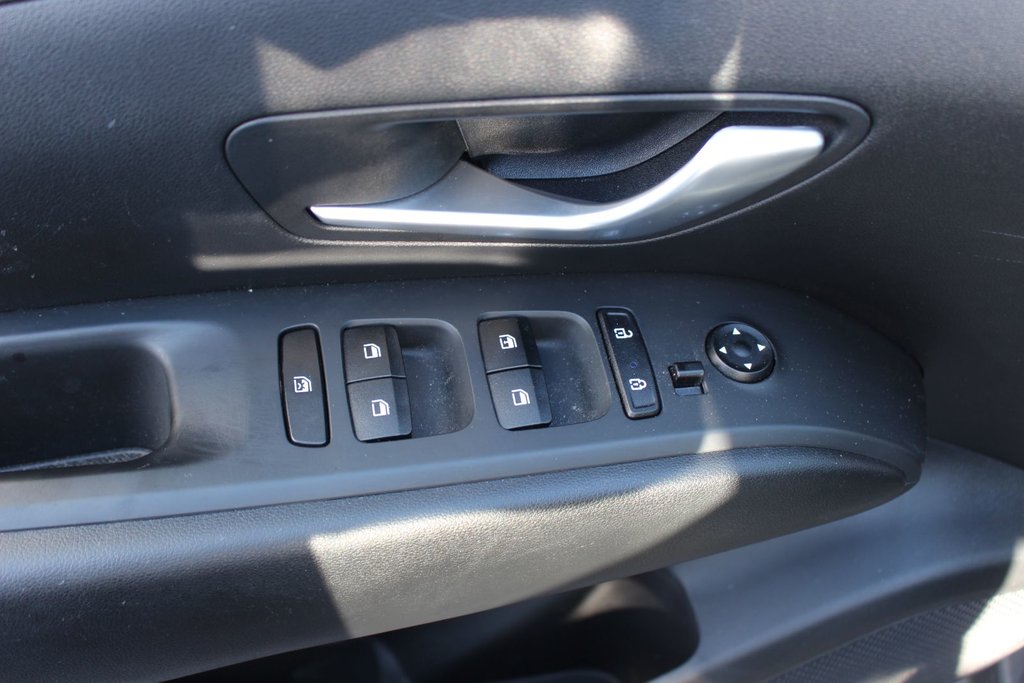 2023 Hyundai Tucson Essential | HtdSeats | Cam | Warranty to 2028 in Saint John, New Brunswick - 38 - w1024h768px