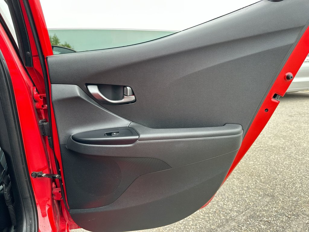 2019 Hyundai Veloster GL | Cam | HtdSeats | Bluetooth | Aux | USB | AC in Saint John, New Brunswick - 41 - w1024h768px