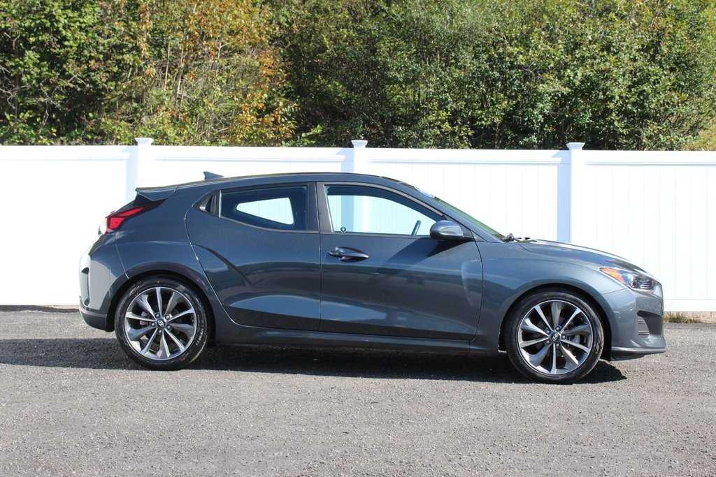 2020 Hyundai Veloster in Antigonish, Nova Scotia - 9 - w1024h768px