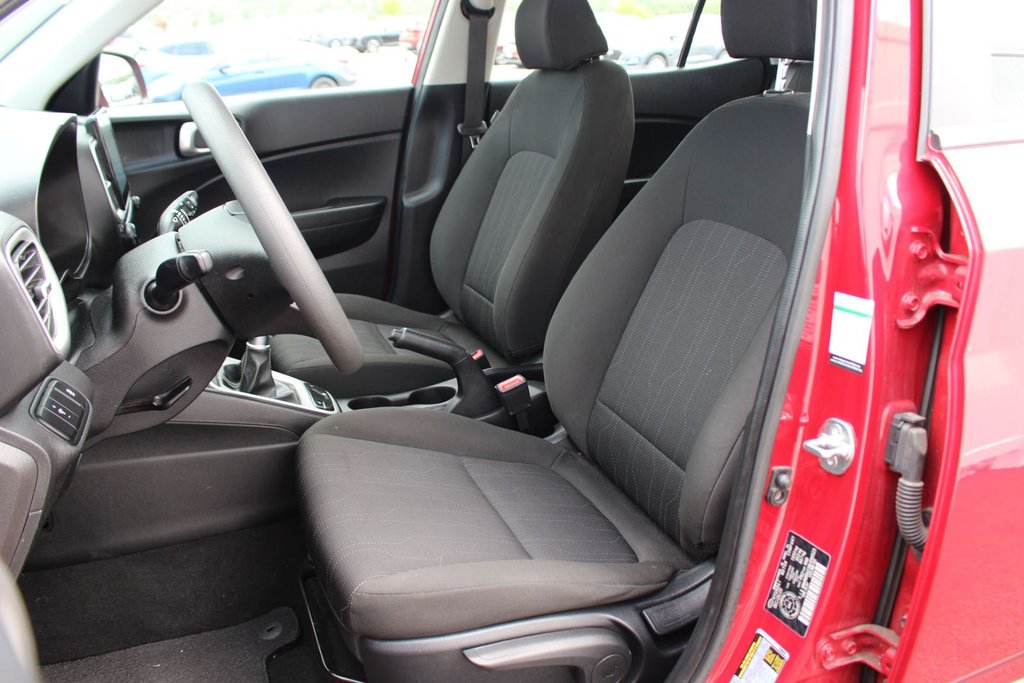 2021 Hyundai Venue in Antigonish, Nova Scotia - 10 - w1024h768px