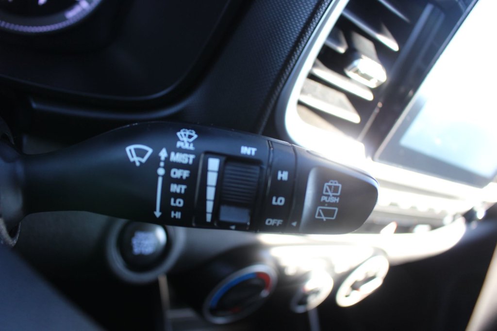 2021 Hyundai Venue Preferred | HtdSeats | Cam | USB | Aux | Cruise in Saint John, New Brunswick - 23 - w1024h768px