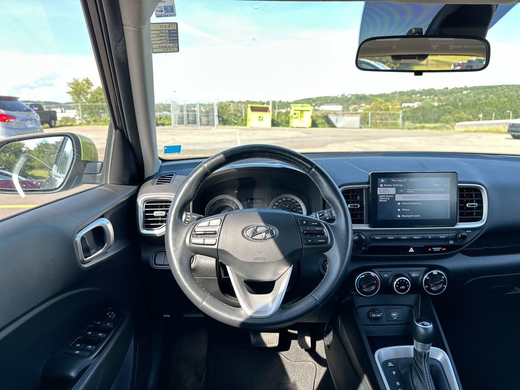 2021 Hyundai VENUE Preferred | Cam | RmtStart | HtdSeats | USB | Aux in Saint John, New Brunswick - 12 - w1024h768px
