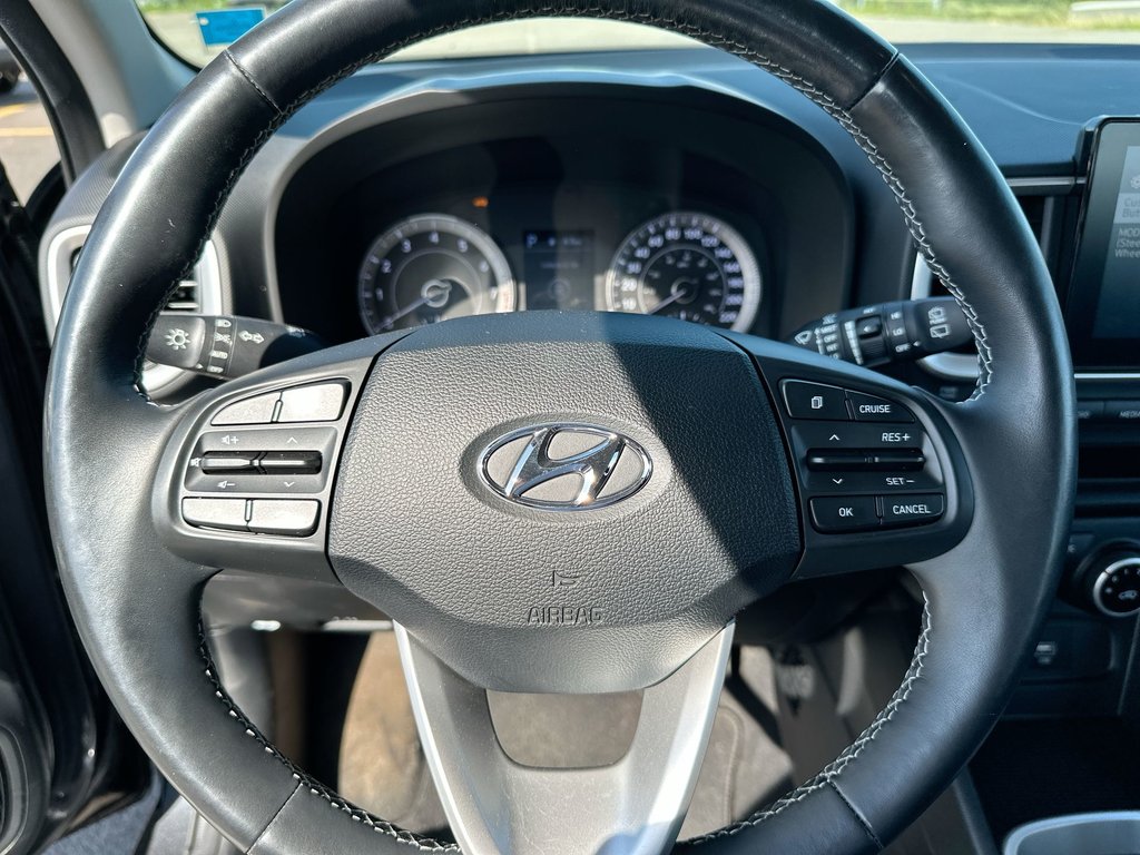 2021 Hyundai VENUE Preferred | Cam | RmtStart | HtdSeats | USB | Aux in Saint John, New Brunswick - 18 - w1024h768px