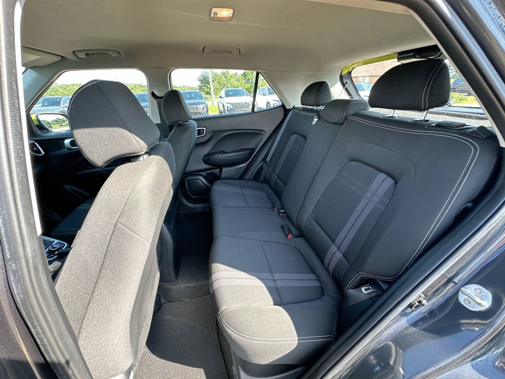2021 Hyundai VENUE Preferred | Cam | RmtStart | HtdSeats | USB | Aux in Saint John, New Brunswick - 33 - w1024h768px