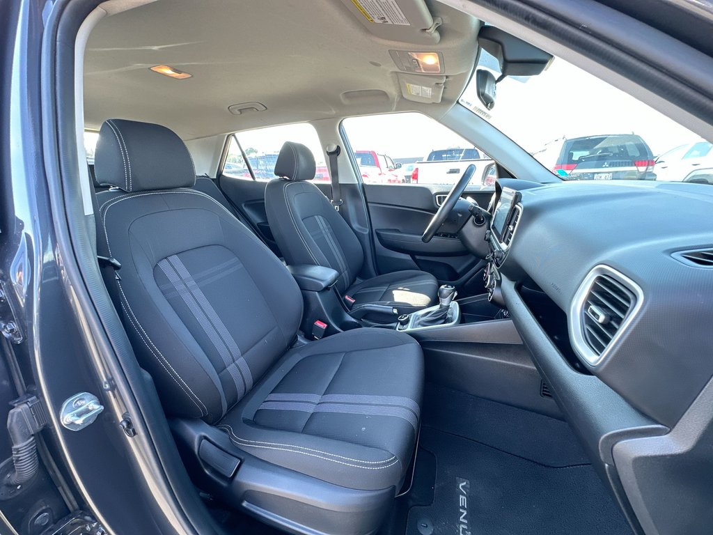 2021 Hyundai VENUE Preferred | Cam | RmtStart | HtdSeats | USB | Aux in Saint John, New Brunswick - 42 - w1024h768px