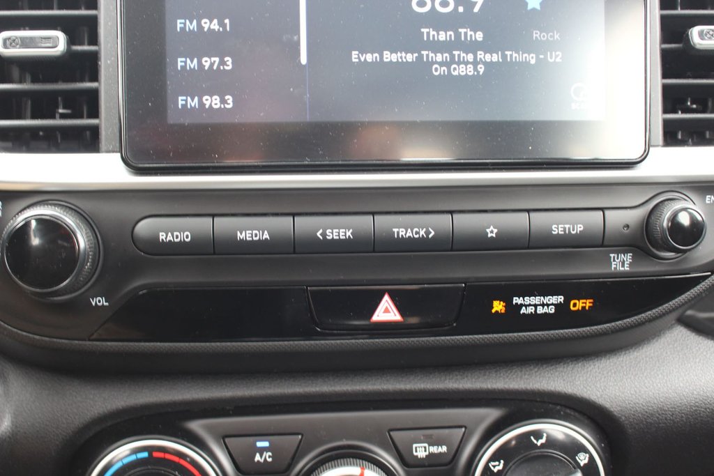 2022 Hyundai Venue Trend | SunRoof | Cam | USB | Warranty to 2027 in Saint John, New Brunswick - 25 - w1024h768px