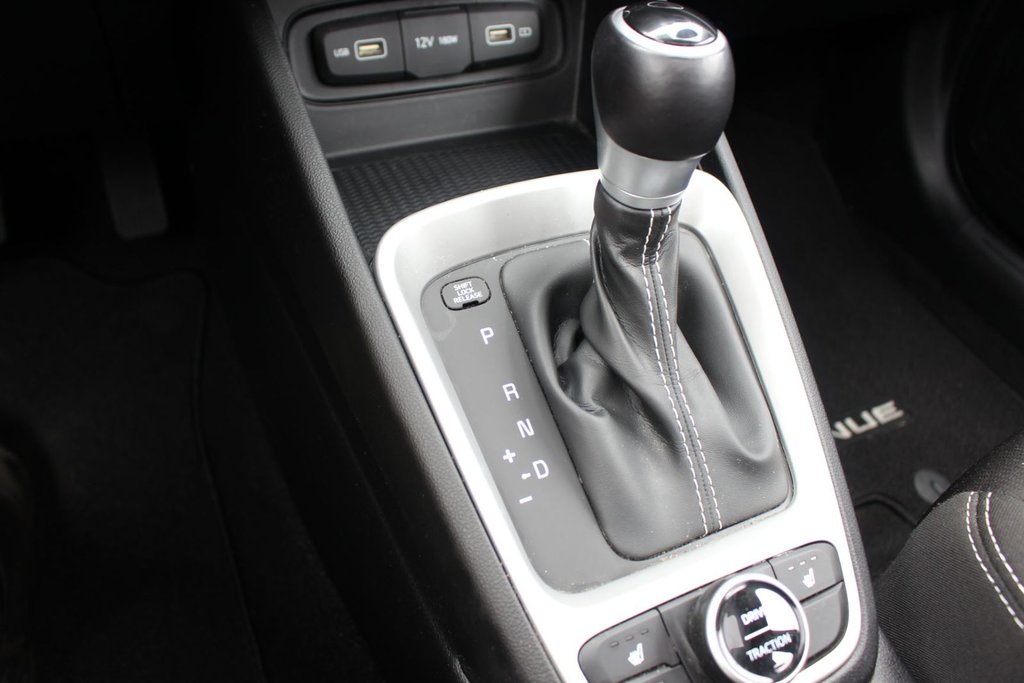 2022 Hyundai Venue Trend | SunRoof | Cam | USB | Warranty to 2027 in Saint John, New Brunswick - 28 - w1024h768px