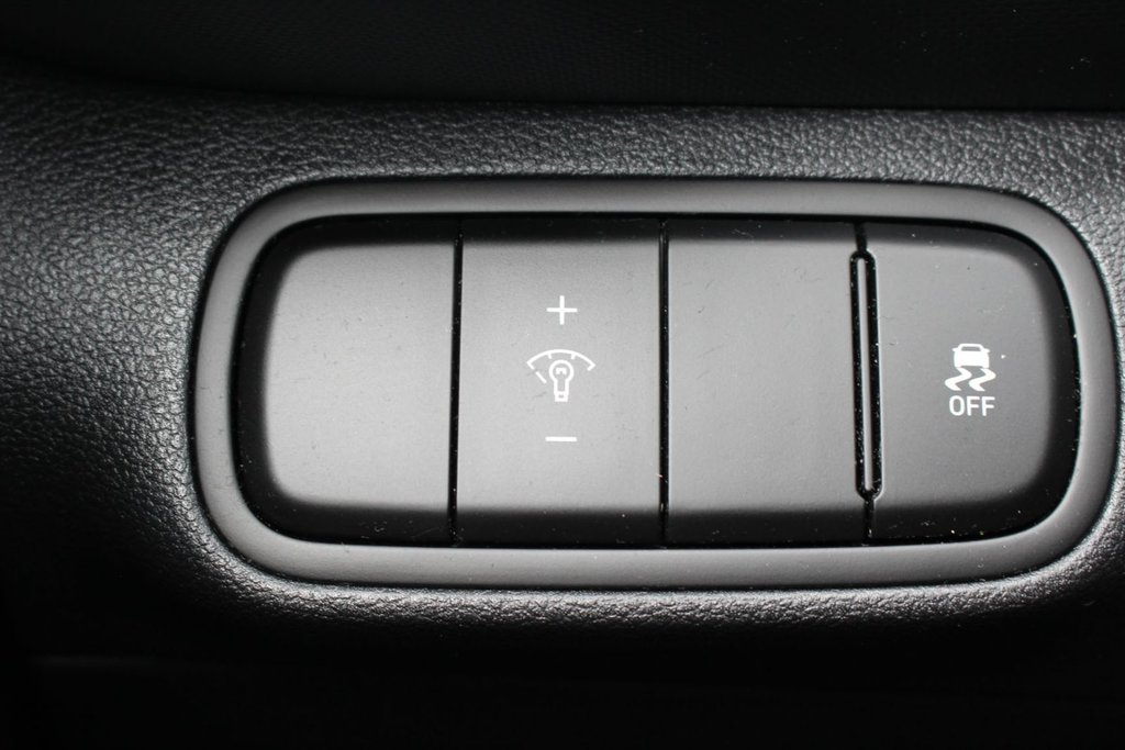 2022 Hyundai Venue Trend | SunRoof | Cam | USB | Warranty to 2027 in Saint John, New Brunswick - 20 - w1024h768px
