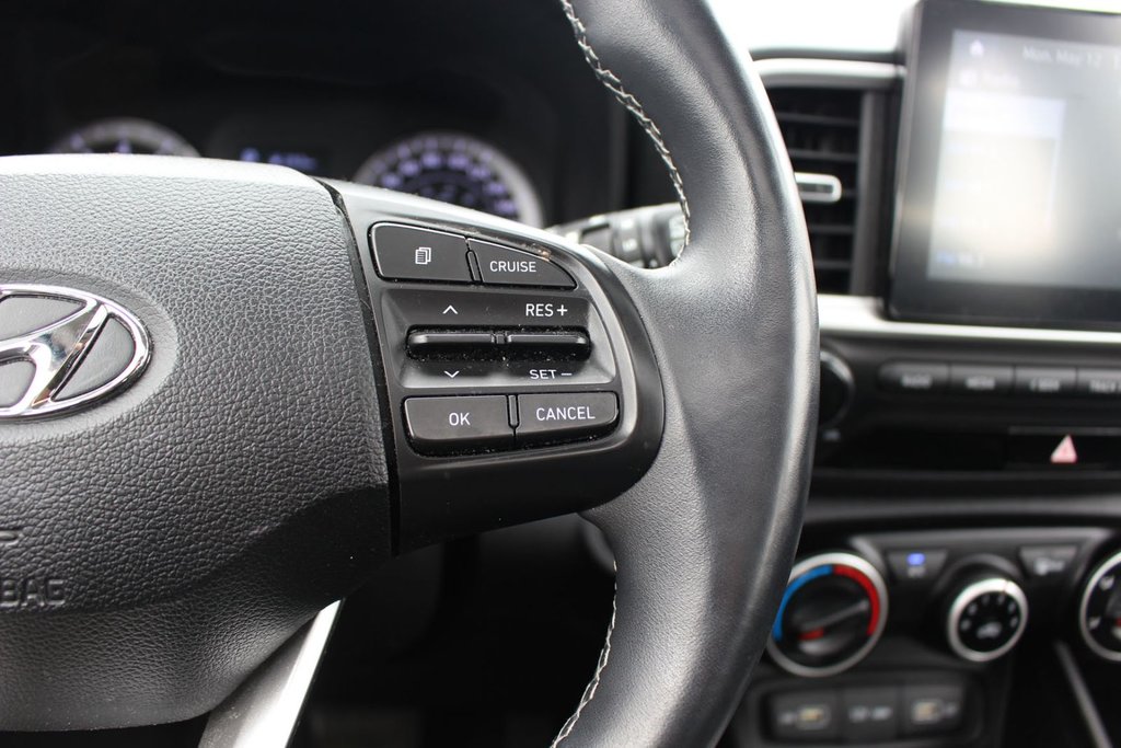 2022 Hyundai Venue Trend | SunRoof | Cam | USB | Warranty to 2027 in Saint John, New Brunswick - 19 - w1024h768px