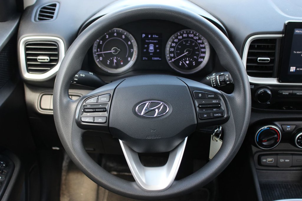 Hyundai Venue Essential | HtdSeats | Cam | Warranty to 2025 2022 à Saint John, Nouveau-Brunswick - 17 - w1024h768px
