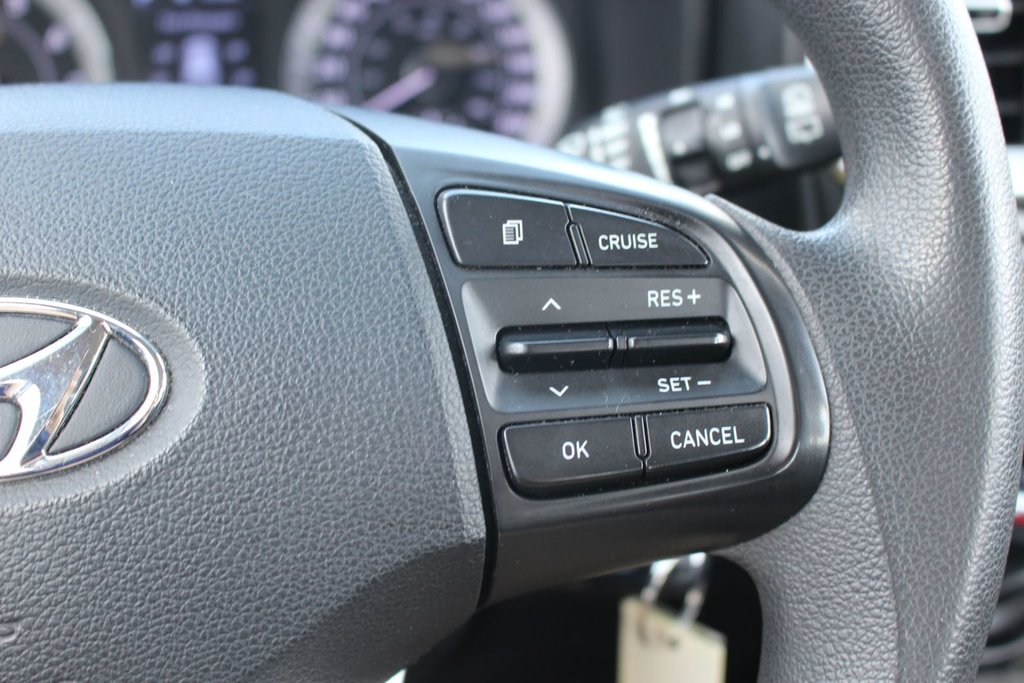 Hyundai Venue Essential | HtdSeats | Cam | Warranty to 2025 2022 à Saint John, Nouveau-Brunswick - 19 - w1024h768px