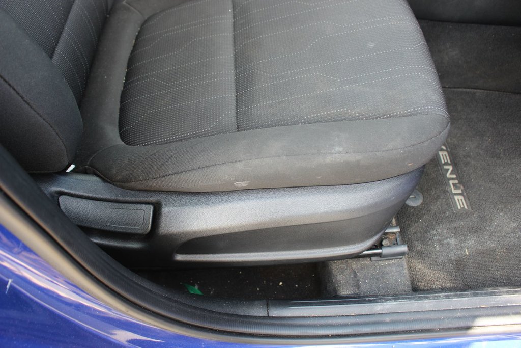 Hyundai Venue Essential | HtdSeats | Cam | Warranty to 2025 2022 à Saint John, Nouveau-Brunswick - 43 - w1024h768px