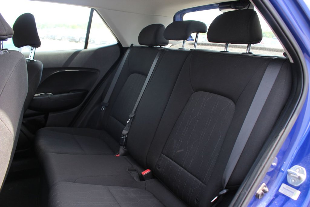 Hyundai Venue Essential | HtdSeats | Cam | Warranty to 2025 2022 à Saint John, Nouveau-Brunswick - 30 - w1024h768px
