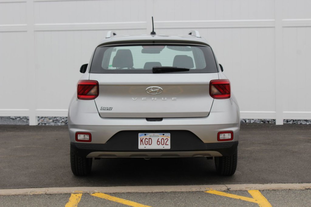 2023 Hyundai Venue Preferred | Cam | USB | HtdSeat | Warranty to 2028 in Saint John, New Brunswick - 6 - w1024h768px