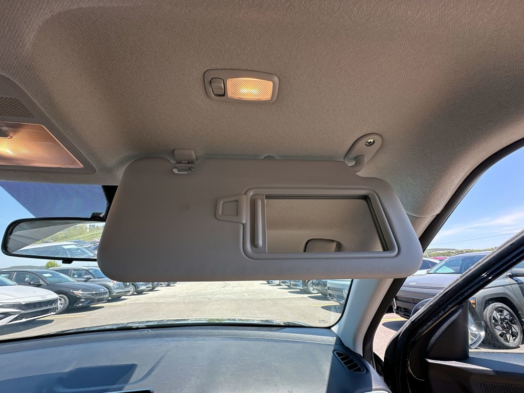 2023 Hyundai Venue Essential | Heatd Sts | Keyless | Cam | Bluetooth in Saint John, New Brunswick - 50 - w1024h768px