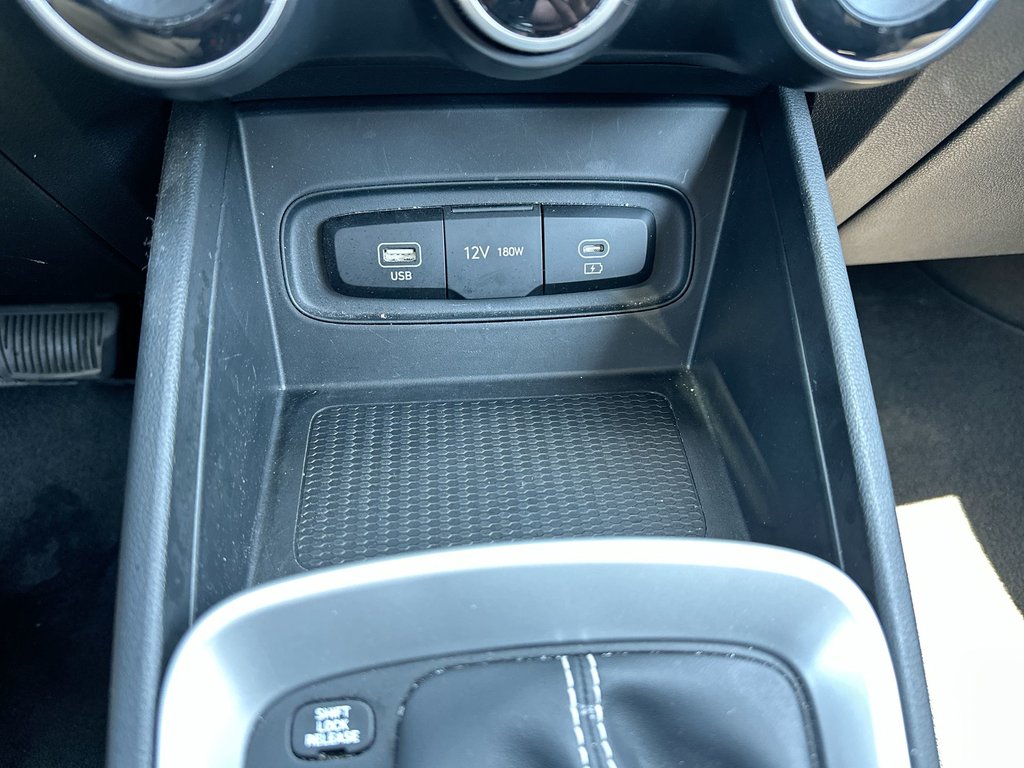 2023 Hyundai Venue Essential | Heatd Sts | Keyless | Cam | Bluetooth in Saint John, New Brunswick - 45 - w1024h768px