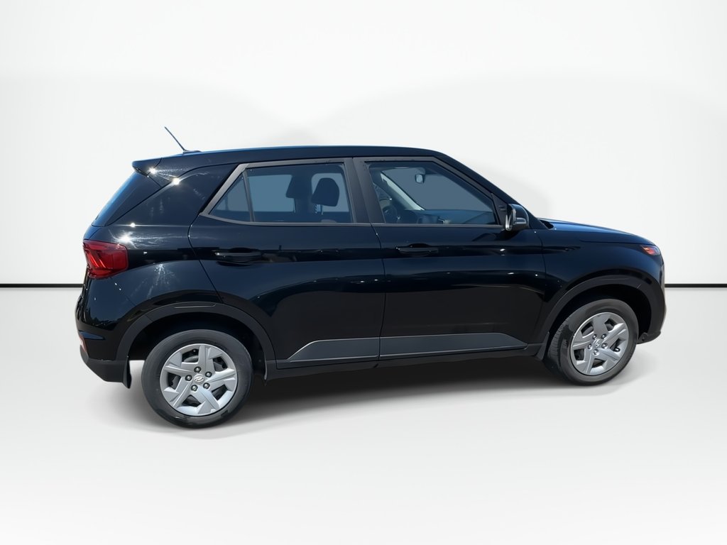 2023 Hyundai Venue Essential | Heatd Sts | Keyless | Cam | Bluetooth in Saint John, New Brunswick - 8 - w1024h768px