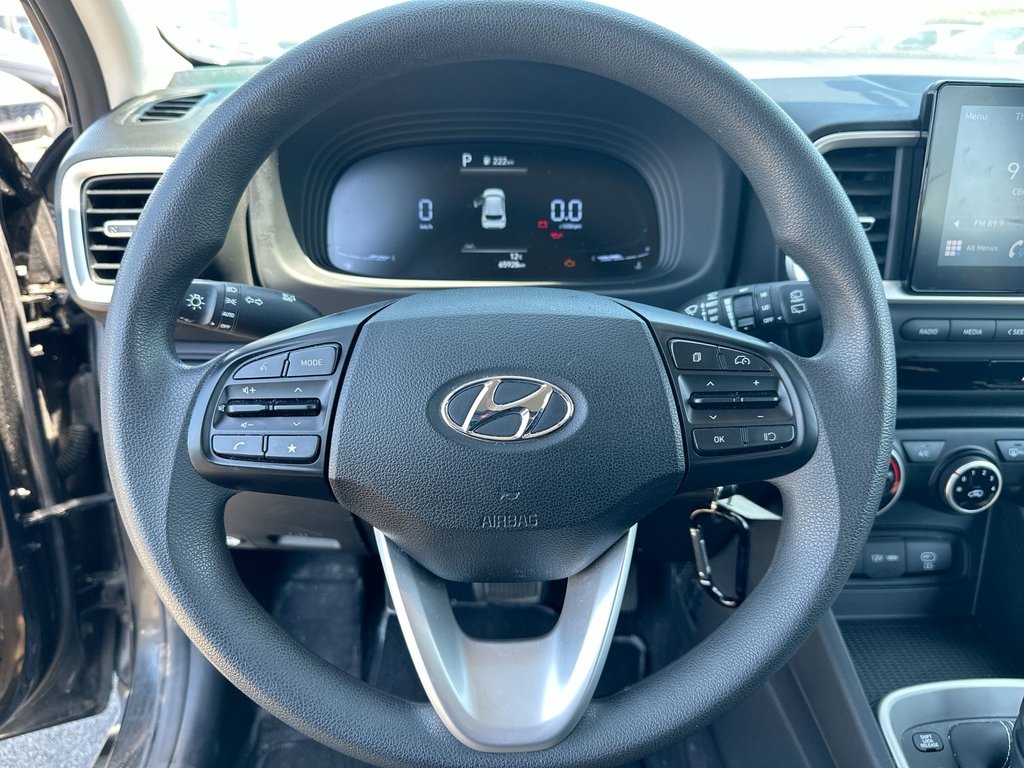 2023 Hyundai Venue Essential | Heatd Sts | Keyless | Cam | Bluetooth in Saint John, New Brunswick - 17 - w1024h768px