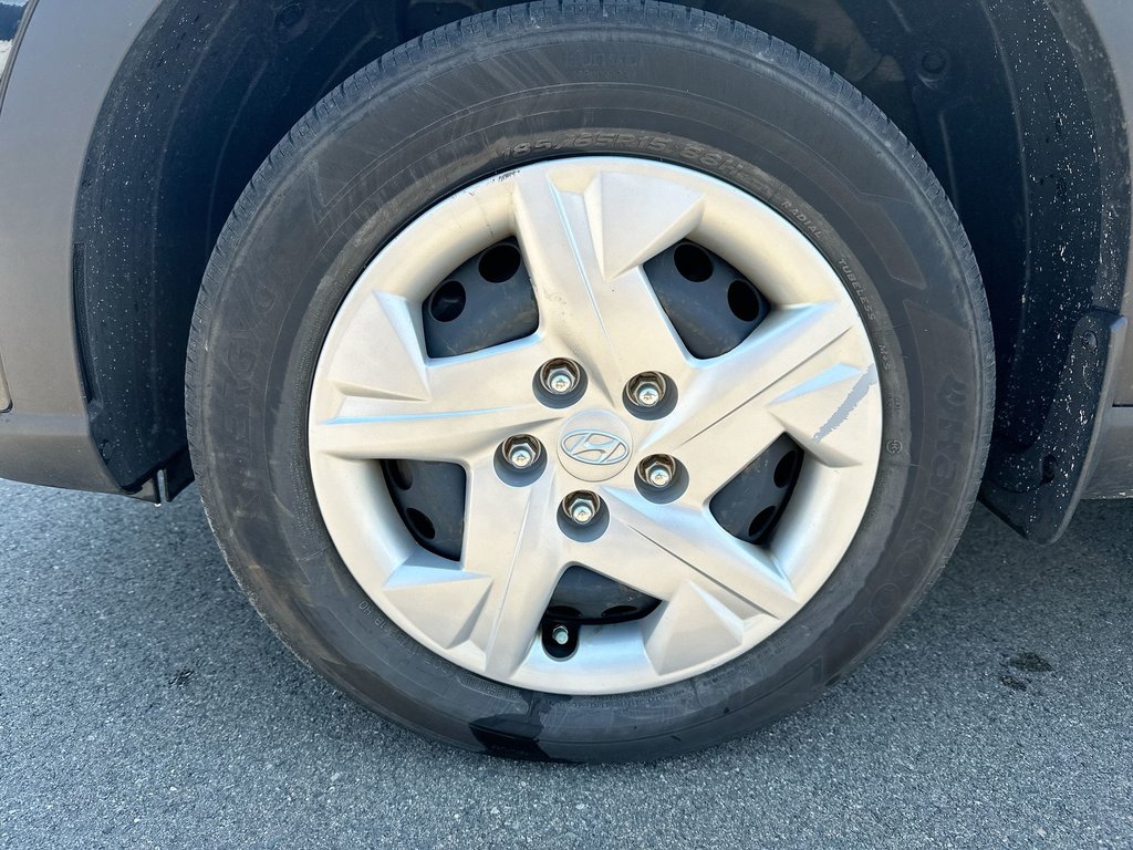 2023 Hyundai Venue Essential | Heatd Sts | Keyless | Cam | Bluetooth in Saint John, New Brunswick - 10 - w1024h768px