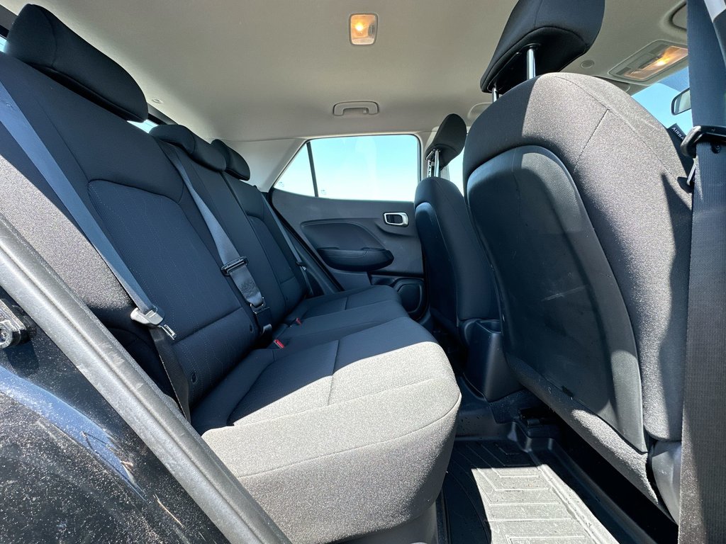 2023 Hyundai Venue Essential | Heatd Sts | Keyless | Cam | Bluetooth in Saint John, New Brunswick - 40 - w1024h768px