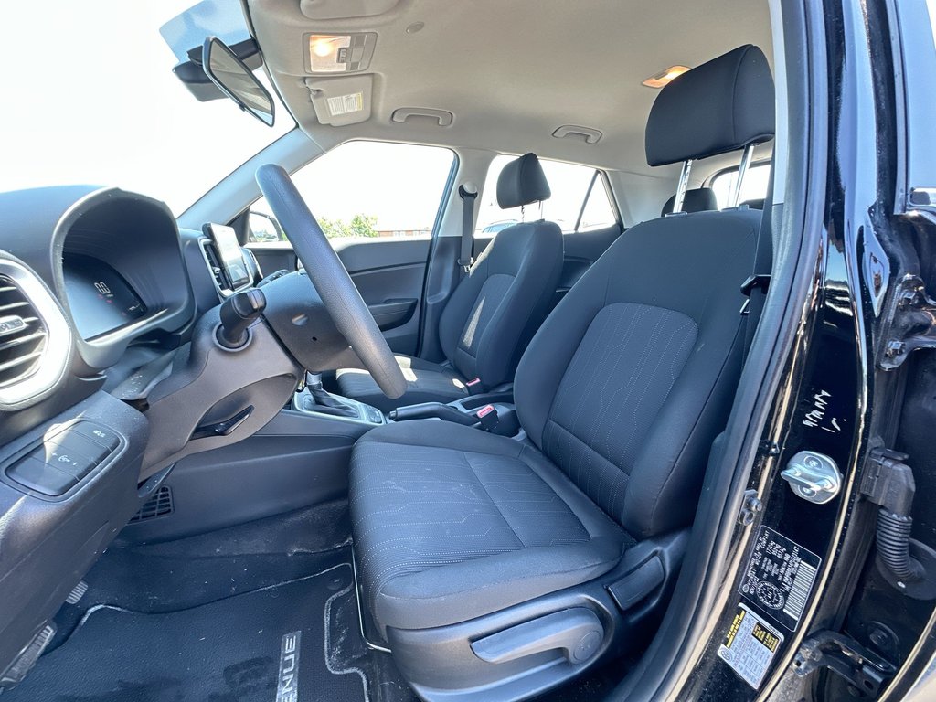2023 Hyundai Venue Essential | Heatd Sts | Keyless | Cam | Bluetooth in Saint John, New Brunswick - 11 - w1024h768px