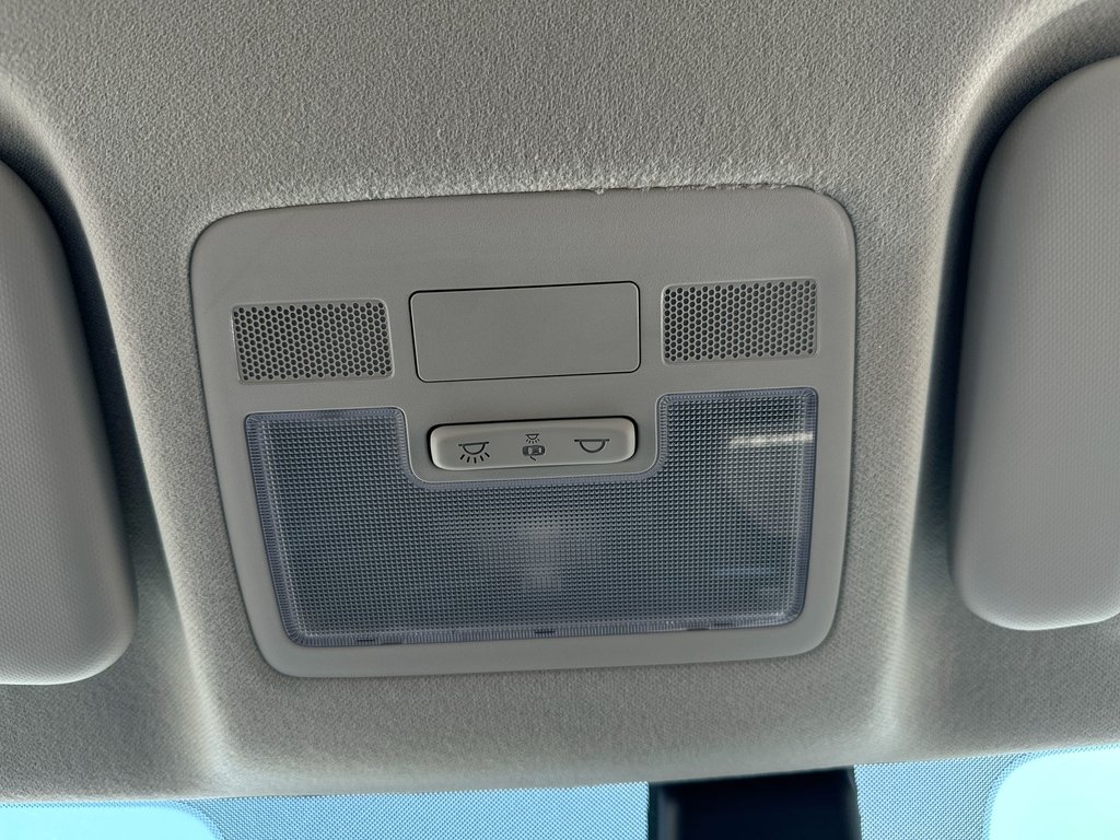 2023 Hyundai Venue Essential | Heatd Sts | Keyless | Cam | Bluetooth in Saint John, New Brunswick - 48 - w1024h768px