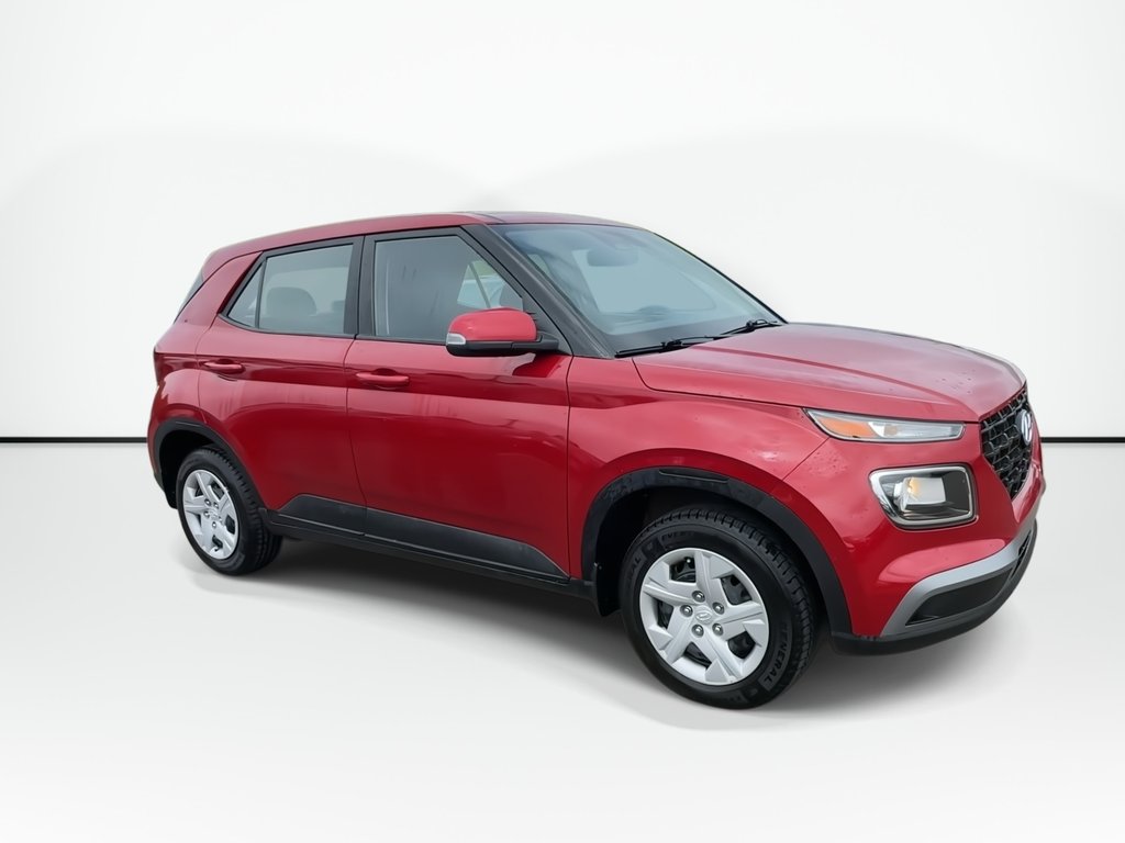 2023 Hyundai Venue Essential | Cam | HtdSeat | Warranty to 2027 in Saint John, New Brunswick - 4 - w1024h768px