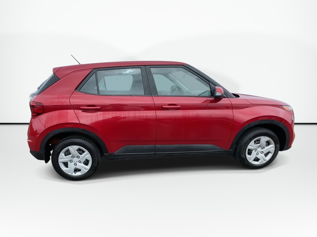 2023 Hyundai Venue Essential | Cam | HtdSeat | Warranty to 2027 in Saint John, New Brunswick - 3 - w1024h768px