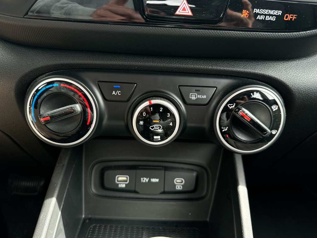 2023 Hyundai Venue Essential | Cam | HtdSeat | Warranty to 2027 in Saint John, New Brunswick - 27 - w1024h768px