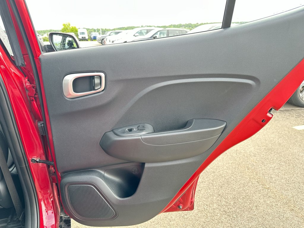 2023 Hyundai Venue Essential | Cam | HtdSeat | Warranty to 2027 in Saint John, New Brunswick - 41 - w1024h768px