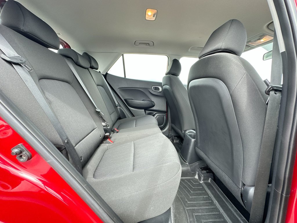2023 Hyundai Venue Essential | Cam | HtdSeat | Warranty to 2027 in Saint John, New Brunswick - 40 - w1024h768px
