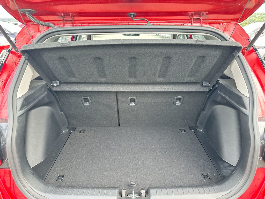 2023 Hyundai Venue Essential | Cam | HtdSeat | Warranty to 2027 in Saint John, New Brunswick - 36 - w1024h768px