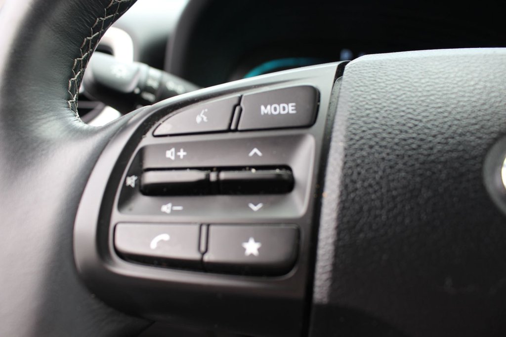 2024 Hyundai Venue Preferred | HtdSeats | Cam | Warranty to 2029 in Saint John, New Brunswick - 14 - w1024h768px