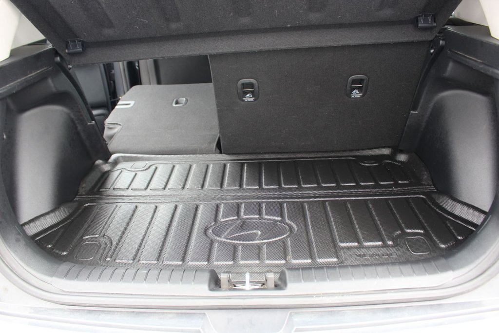 2024 Hyundai Venue Preferred | HtdSeats | Cam | Warranty to 2029 in Saint John, New Brunswick - 33 - w1024h768px