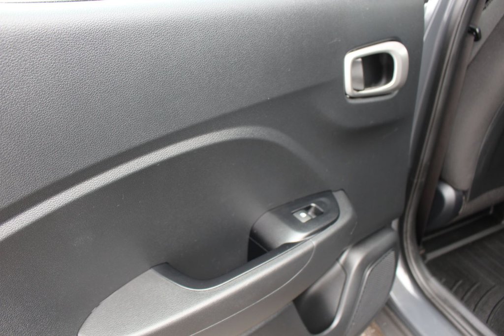 2024 Hyundai Venue Preferred | HtdSeats | Cam | Warranty to 2029 in Saint John, New Brunswick - 29 - w1024h768px