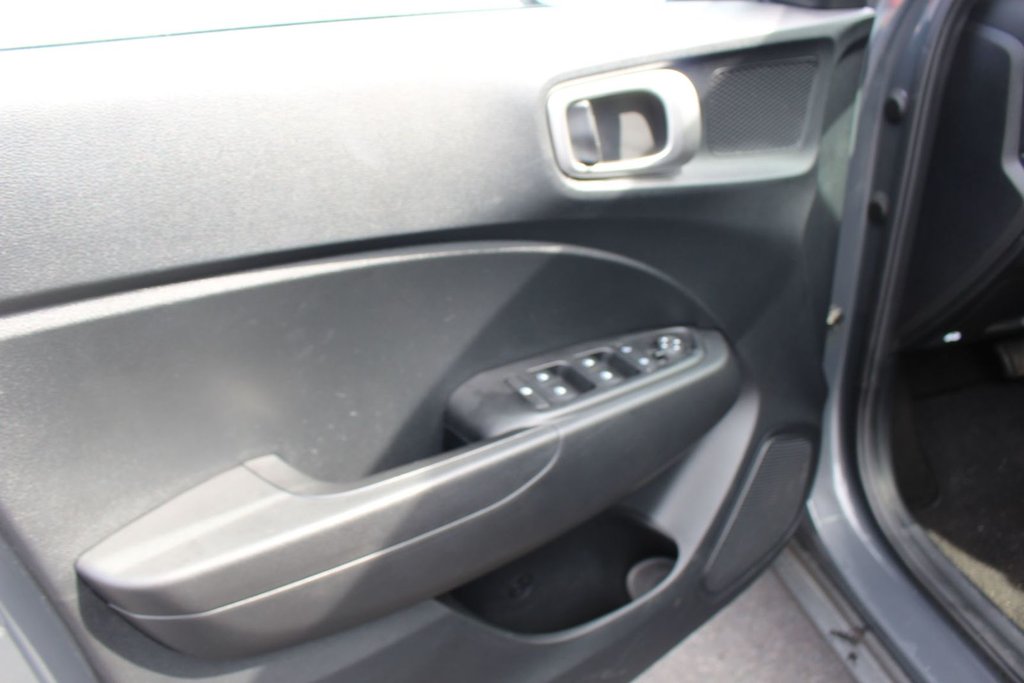 2024 Hyundai Venue in Antigonish, Nova Scotia - 7 - w1024h768px