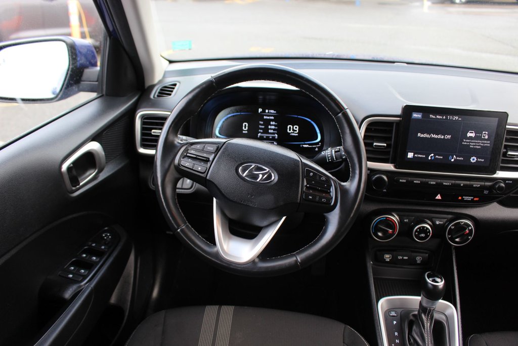 Hyundai Venue Preferred | Cam | HtdSeats | Warranty to 2029 2024 à Saint John, Nouveau-Brunswick - 17 - w1024h768px