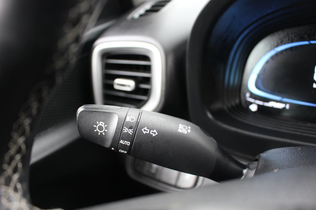 Hyundai Venue Preferred | Cam | HtdSeats | Warranty to 2029 2024 à Saint John, Nouveau-Brunswick - 21 - w1024h768px