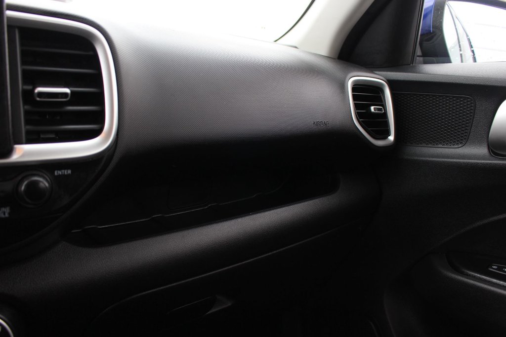 Hyundai Venue Preferred | Cam | HtdSeats | Warranty to 2029 2024 à Saint John, Nouveau-Brunswick - 40 - w1024h768px