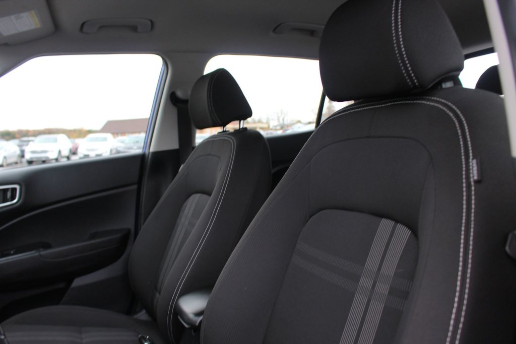 Hyundai Venue Preferred | Cam | HtdSeats | Warranty to 2029 2024 à Saint John, Nouveau-Brunswick - 14 - w1024h768px