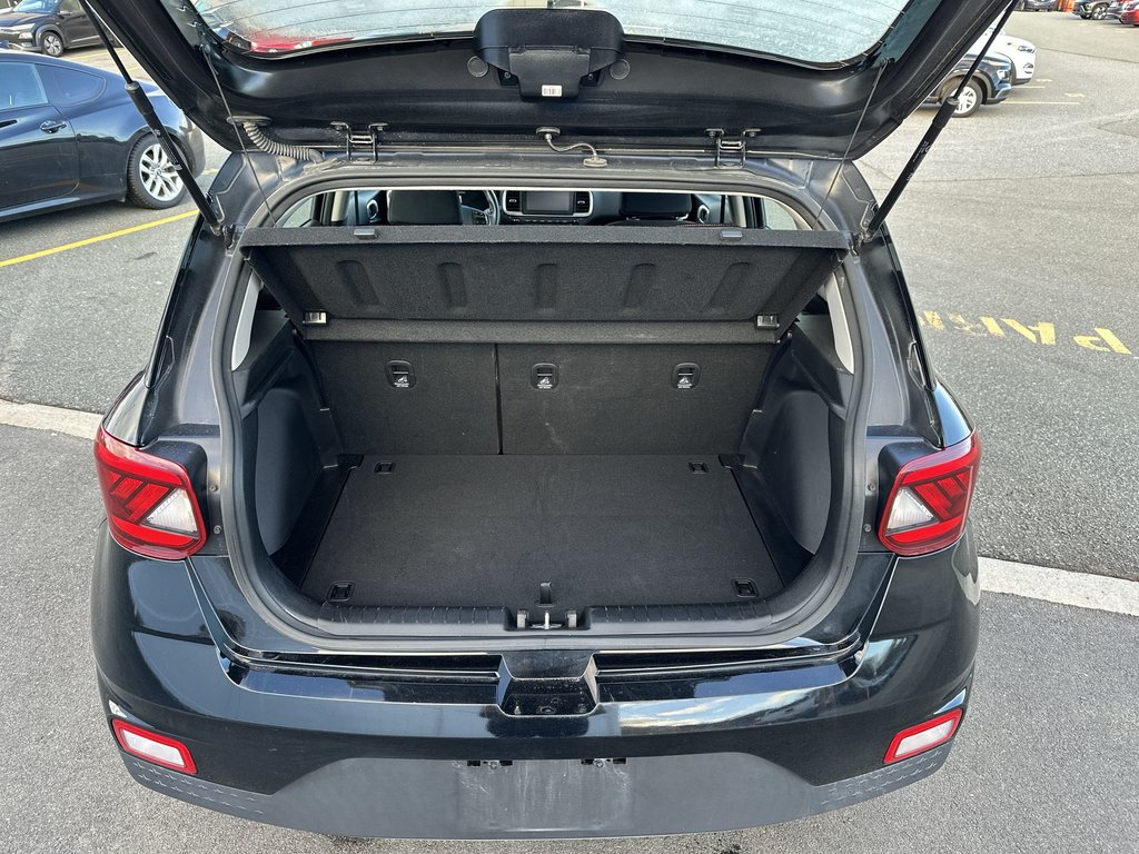 2024 Hyundai Venue Preferred | Cam | HtdSeats | Warranty to 2029 in Saint John, New Brunswick - 34 - w1024h768px