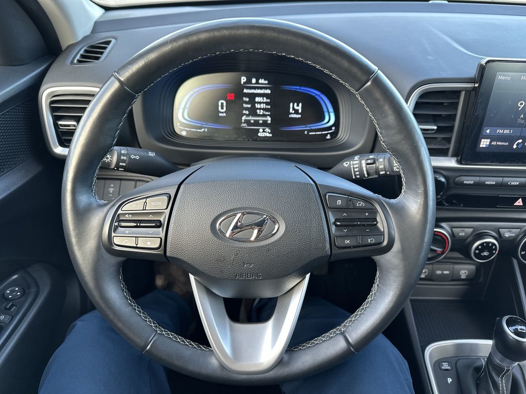 2024 Hyundai Venue Preferred | Cam | HtdSeats | Warranty to 2029 in Saint John, New Brunswick - 17 - w1024h768px