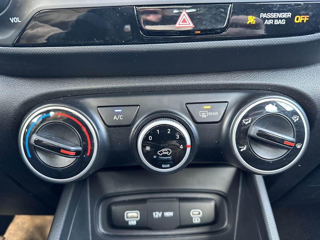 2024 Hyundai Venue Preferred | Cam | HtdSeats | Warranty to 2029 in Saint John, New Brunswick - 27 - w1024h768px