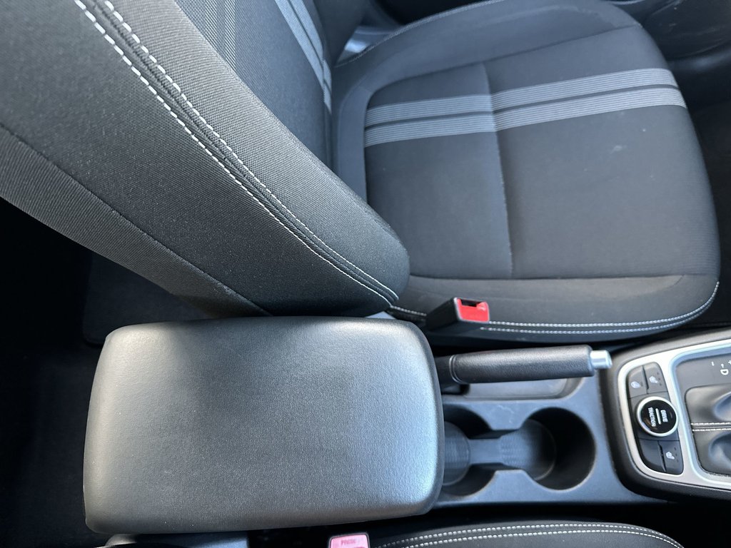 2024 Hyundai Venue Preferred | Cam | HtdSeats | Warranty to 2029 in Saint John, New Brunswick - 47 - w1024h768px